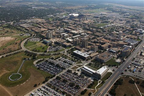 largest colleges in texas|largest private universities in texas.